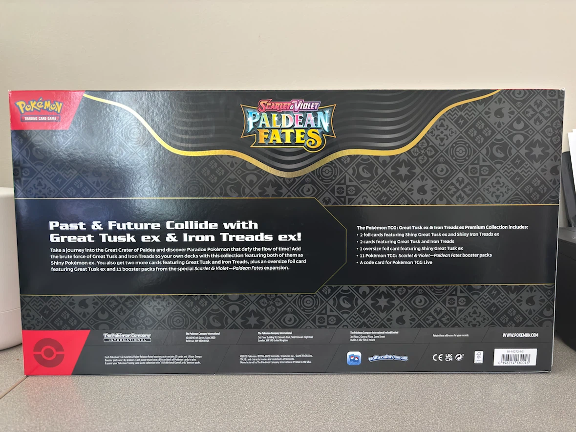 Pokémon TCG Scarlet & Violet Paldean Fates Premium Collection - photo 2