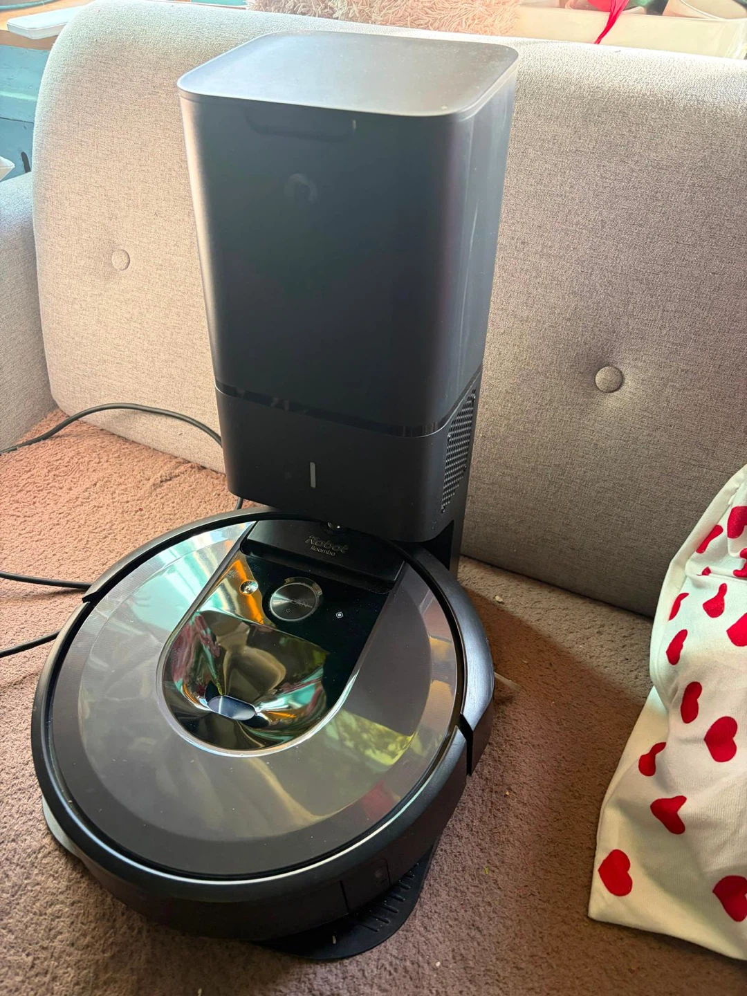 iRobot Roomba 7 Robot Vacuum - photo 4