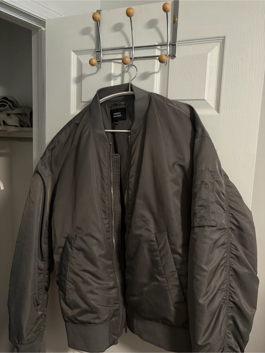 Men's Bomber Jacket (XL)