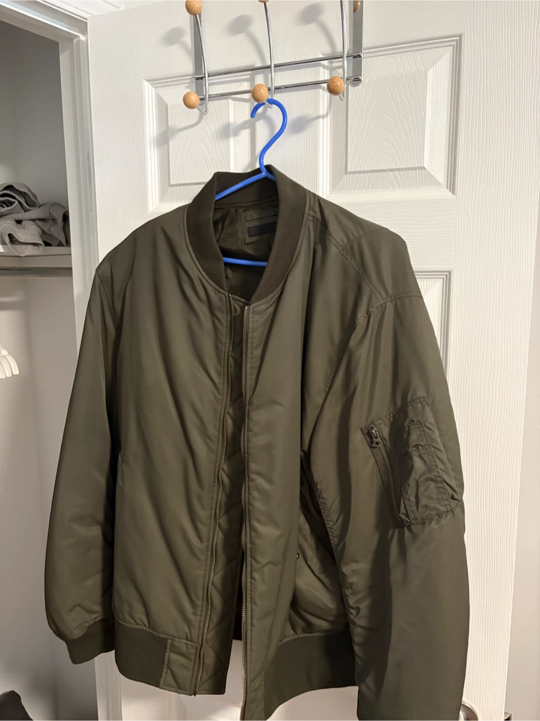 Men's Bomber Jacket (XL) - photo 3