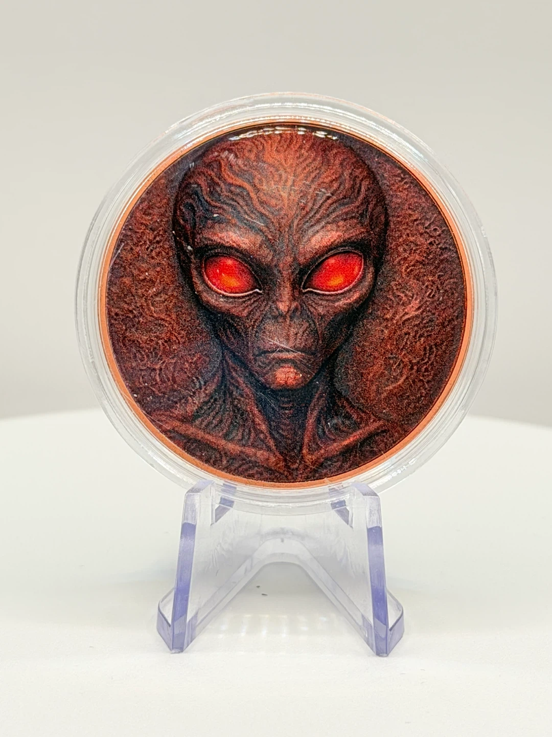 1 oz .999 Fine Copper Alien Glowing Eyes