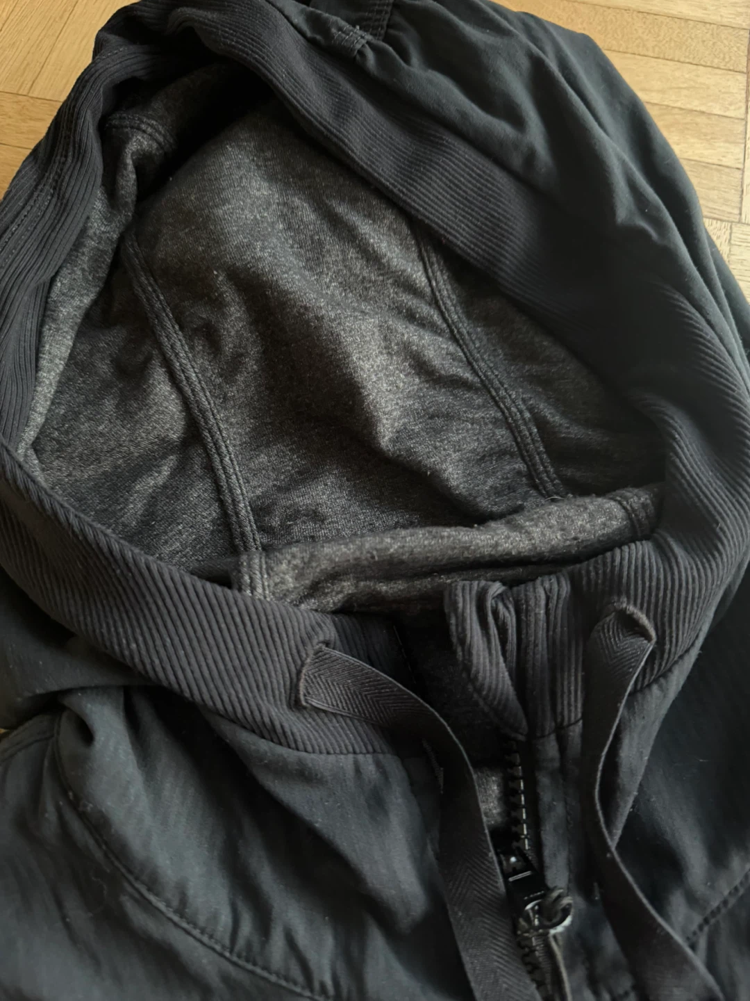 Merrell & Lululemon Black Hoodie Zip-Ups - photo 2