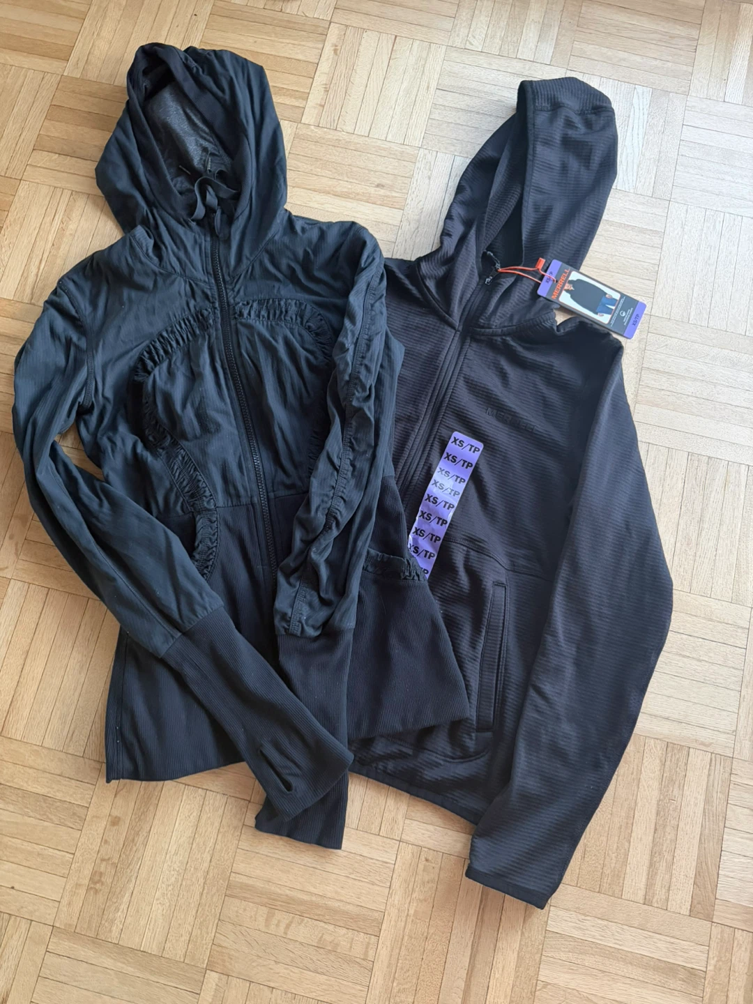Merrell & Lululemon Black Hoodie Zip-Ups - photo 5