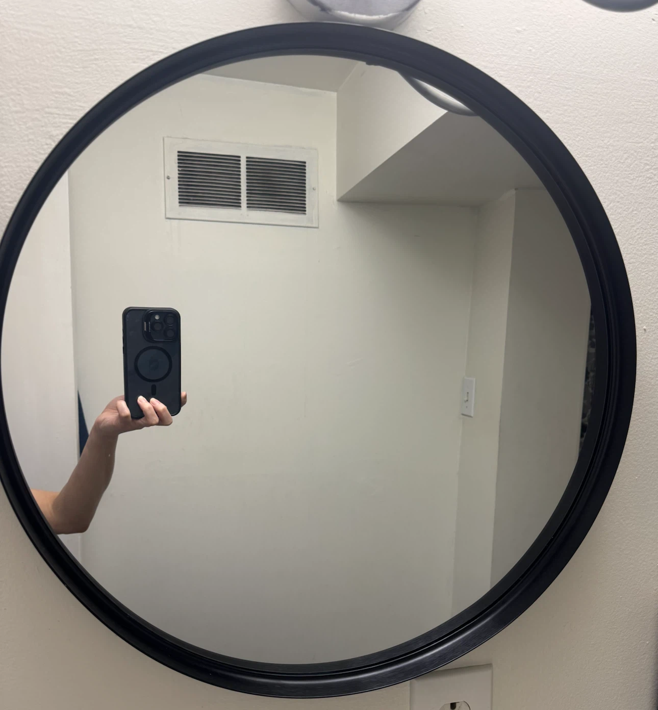 Round Black Framed Mirror - 50 cm Diameter - photo 2