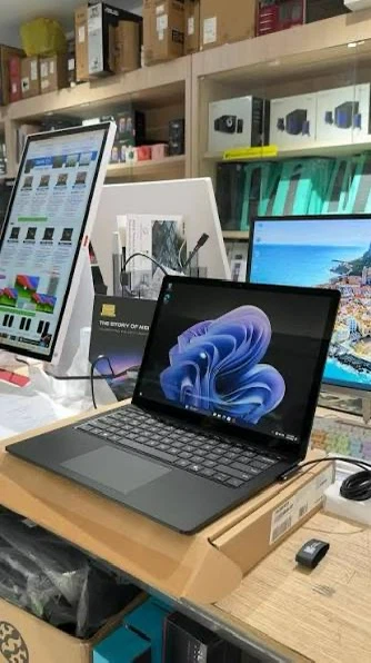 Microsoft Surface Laptop 6 | Touch | Screen Ultra 7 | 32GB RAM | - photo 3