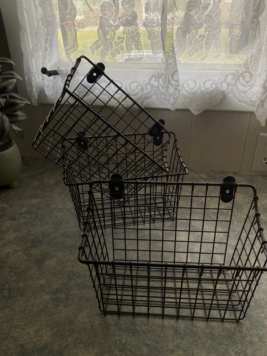 Set of 3 Black Wire Storage Baskets