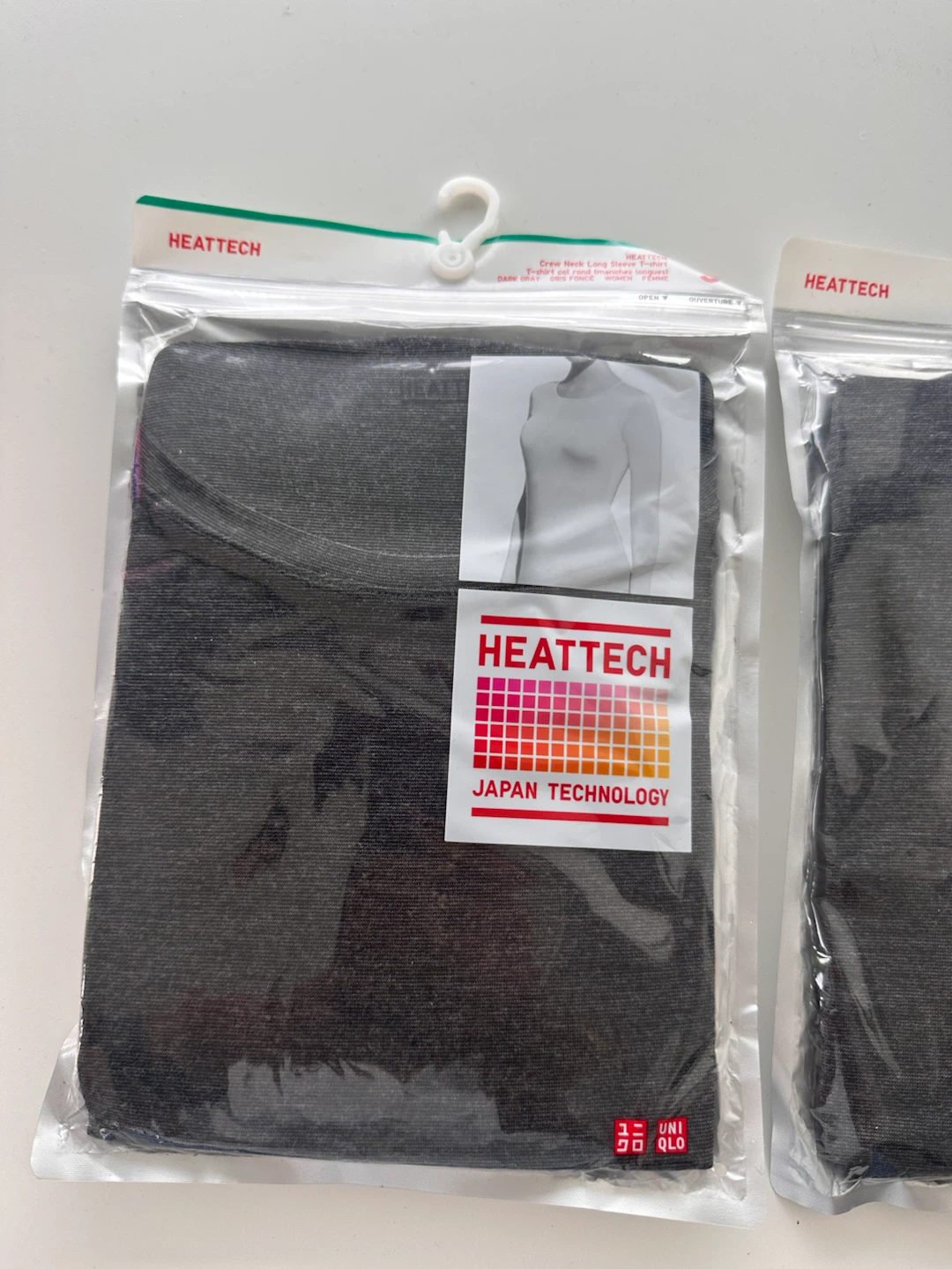Uniqlo Heattech Women 2 top and bottom