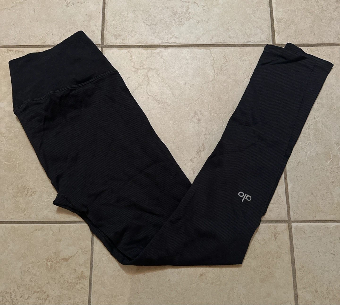 ALO Ribbed Leggings