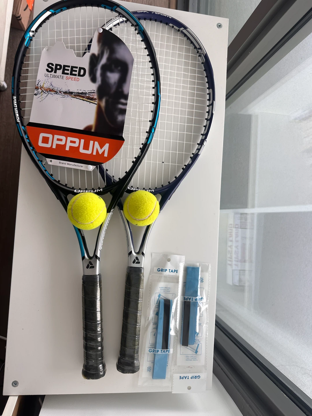 Oppum Tennis Rackets Set with Case and Grip Tape