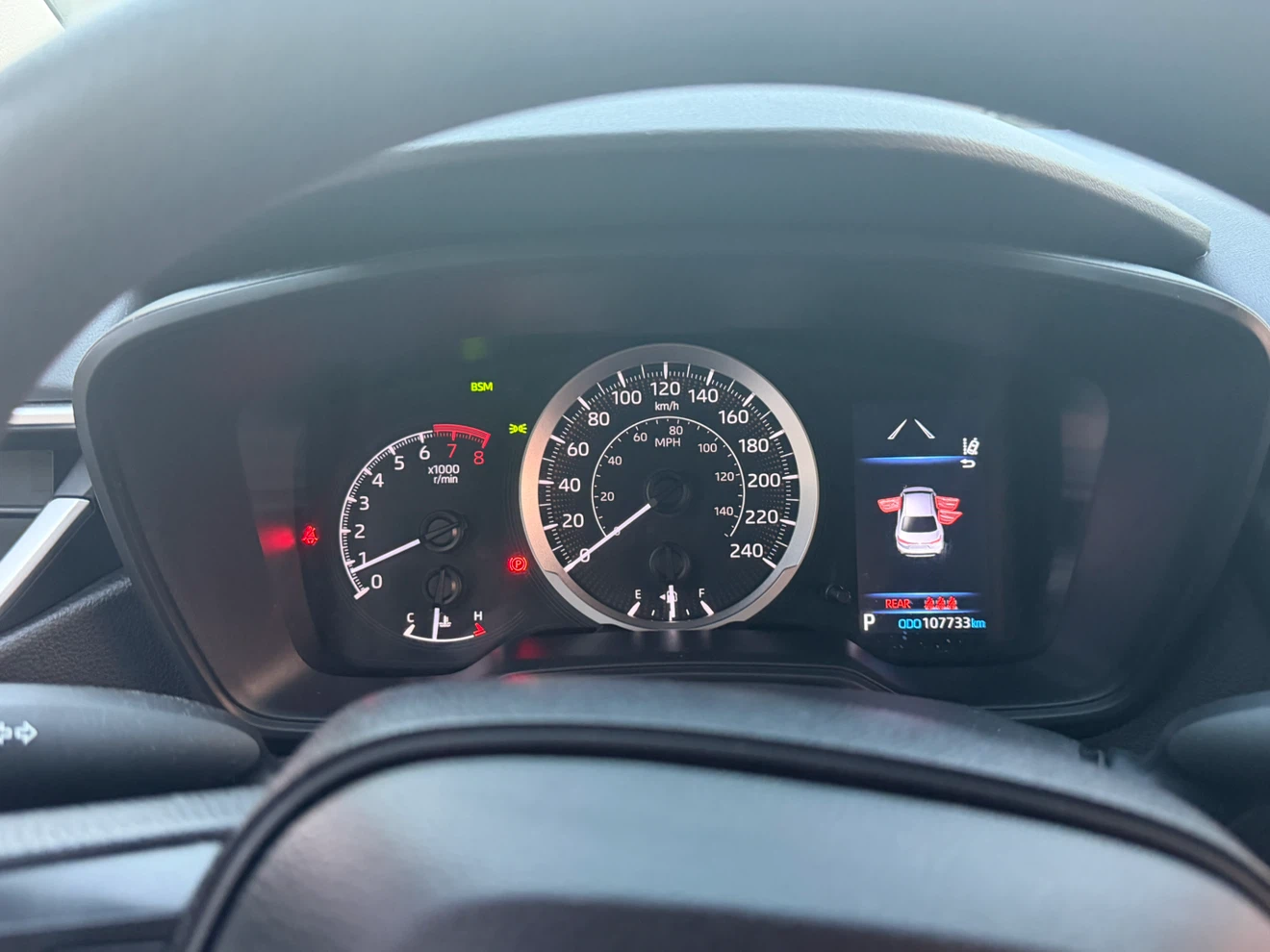 White Toyota Corolla Sedan 2021 - photo 4
