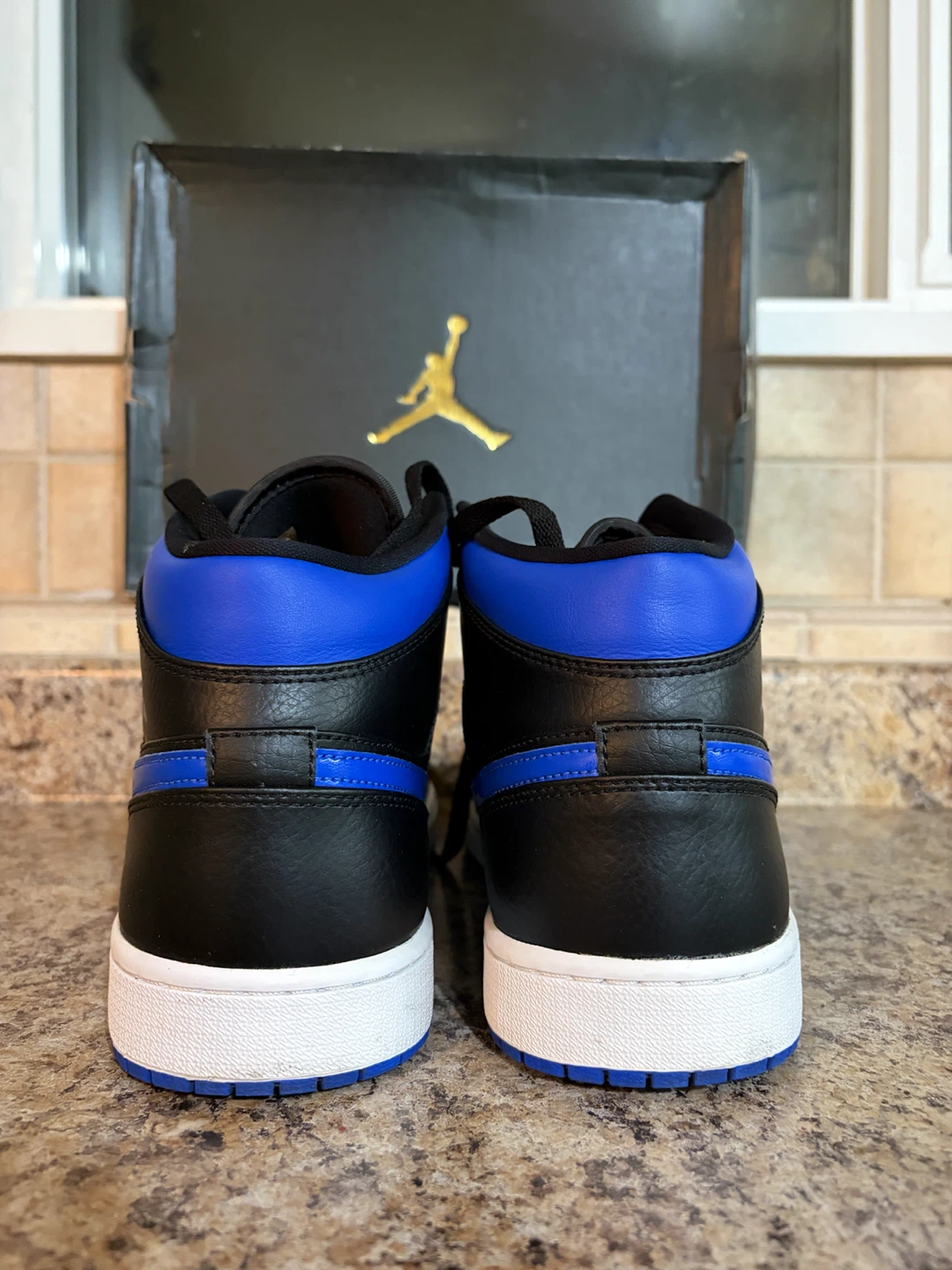 Air Jordan 1 Mid SE Royal Blue Black Sneakers - photo 2