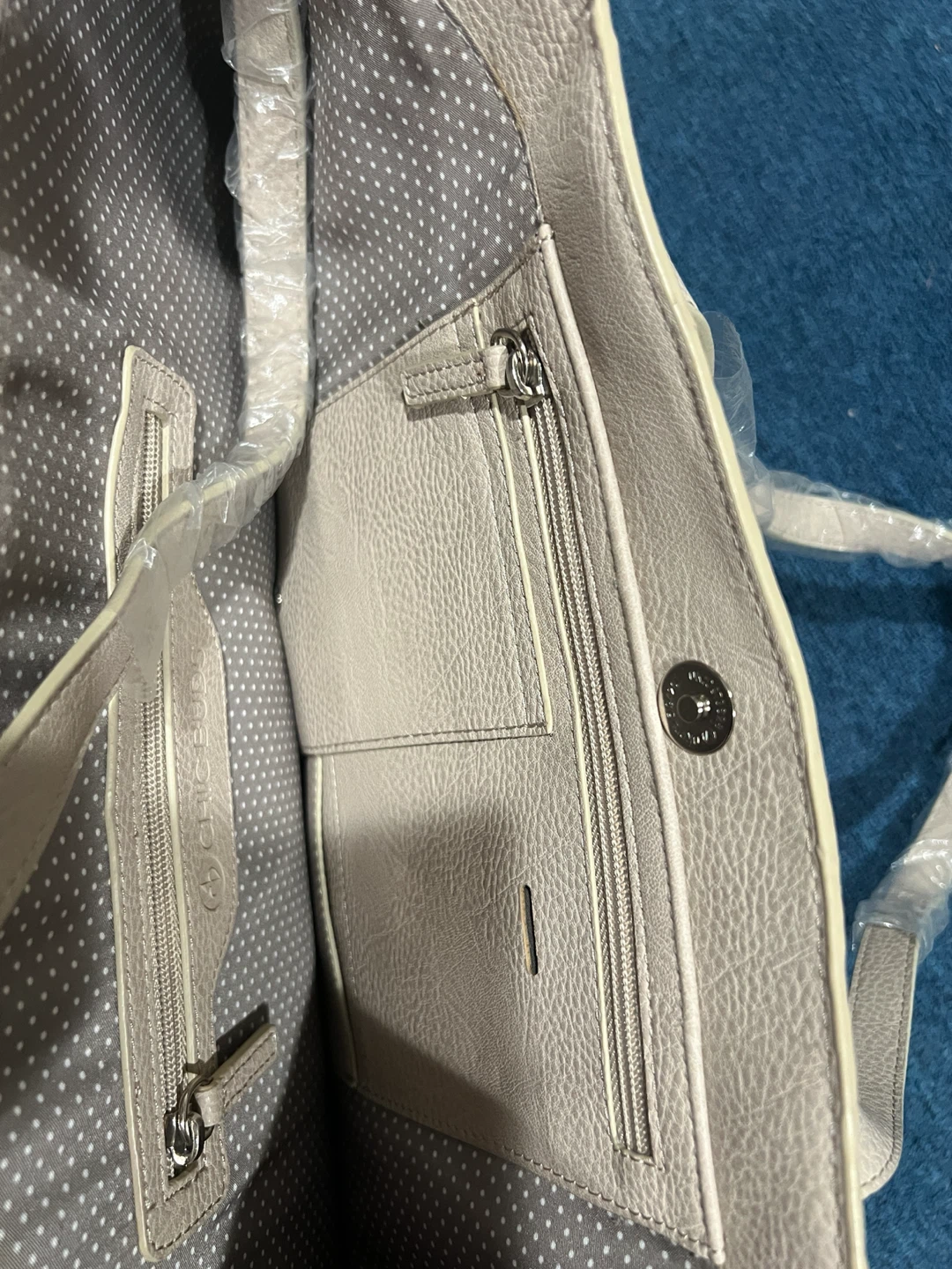 Pale Gray Faux Leather Tote Bag with Tassel - photo 4