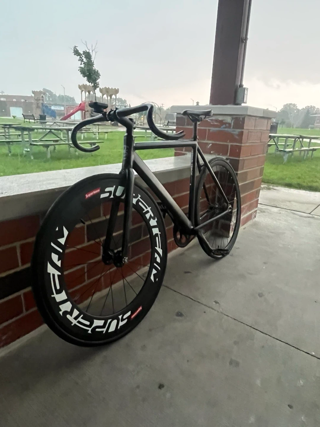 6ku urban track with superteam