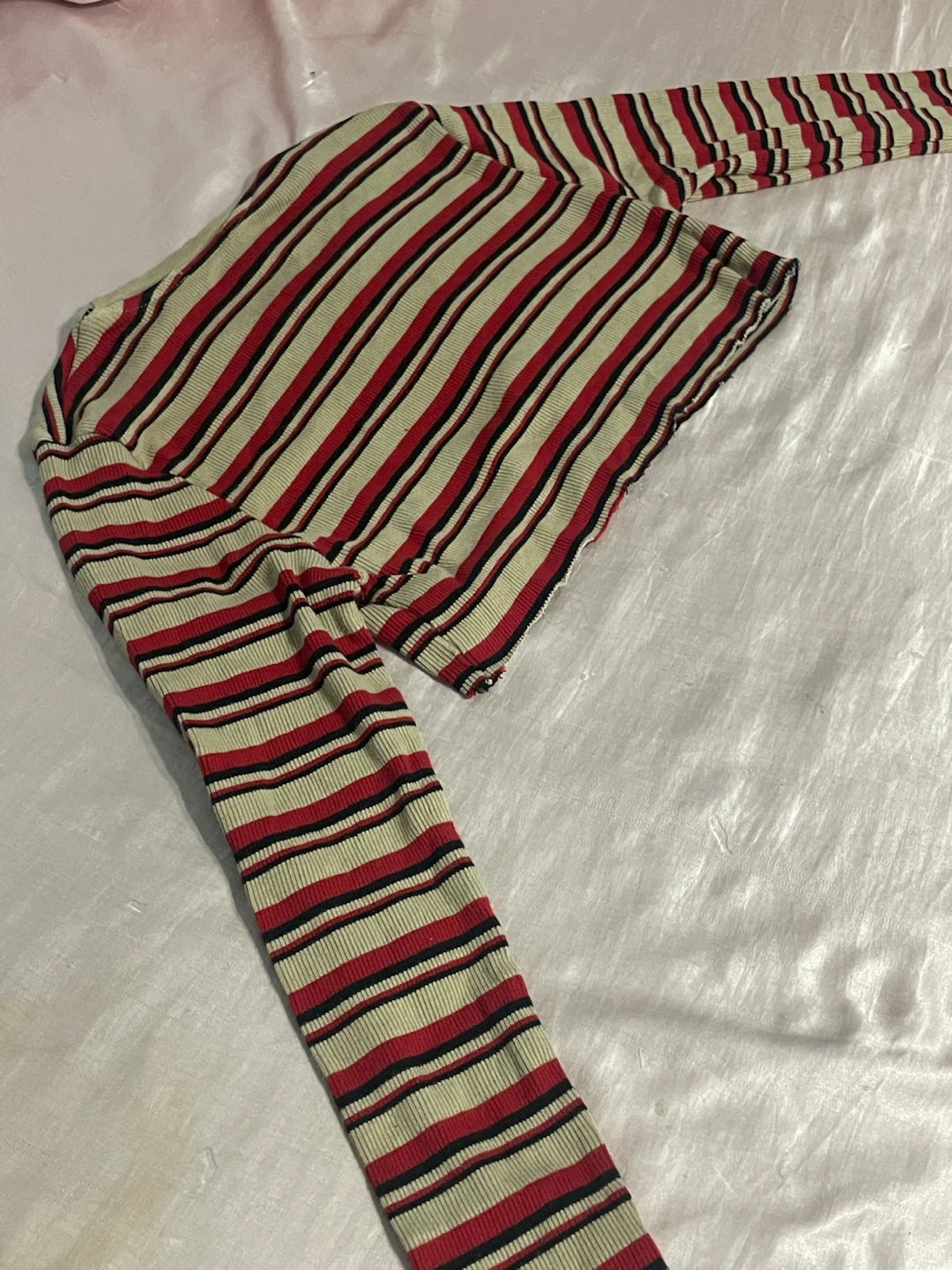 Brandy Melville Striped Cropped Long Sleeve Top - photo 2