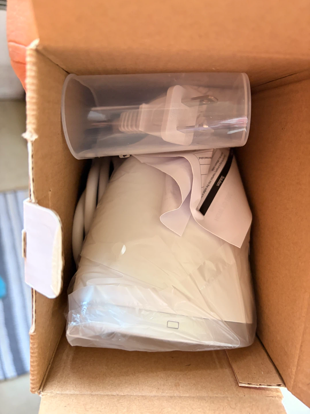 New handhold garment steamer - photo 3