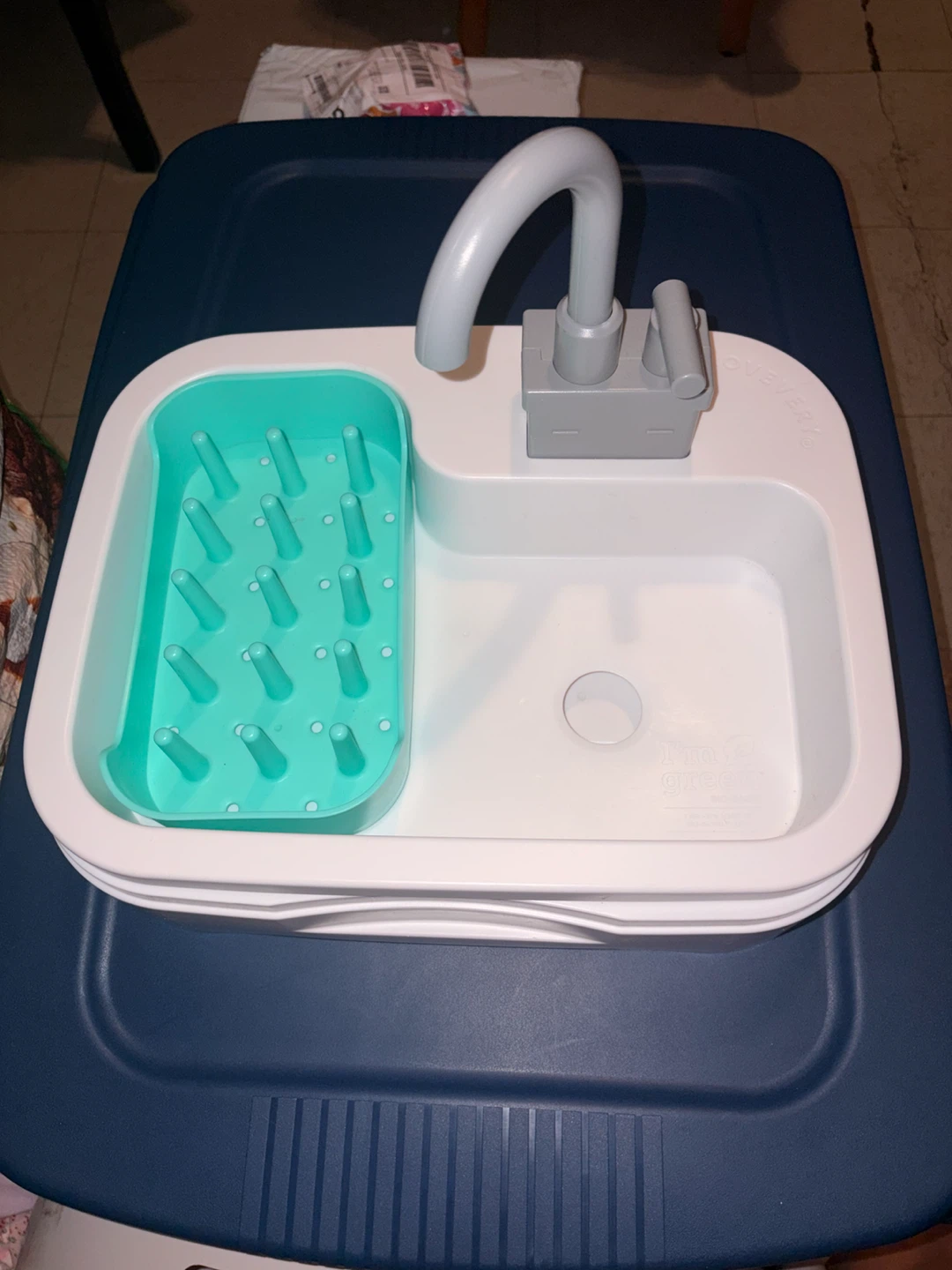 Lovevery Super Sustainable Play Sink Helper Faucet Running Water