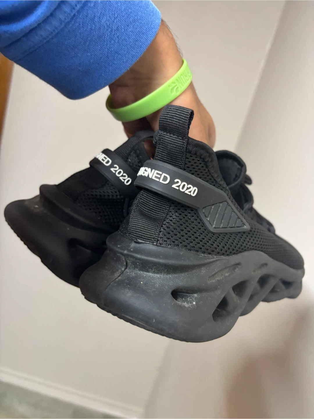 Black "Designed 2020" Running Shoes - photo 4