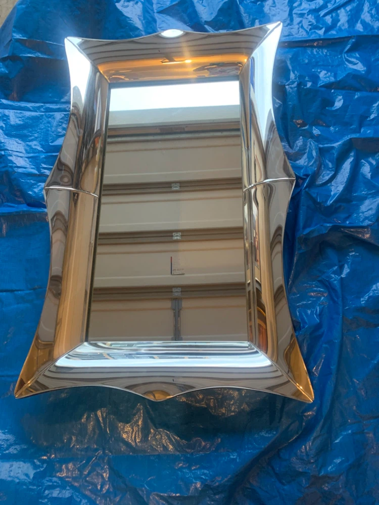 sculptural mirror– 44.5 X 28 inches - photo 2