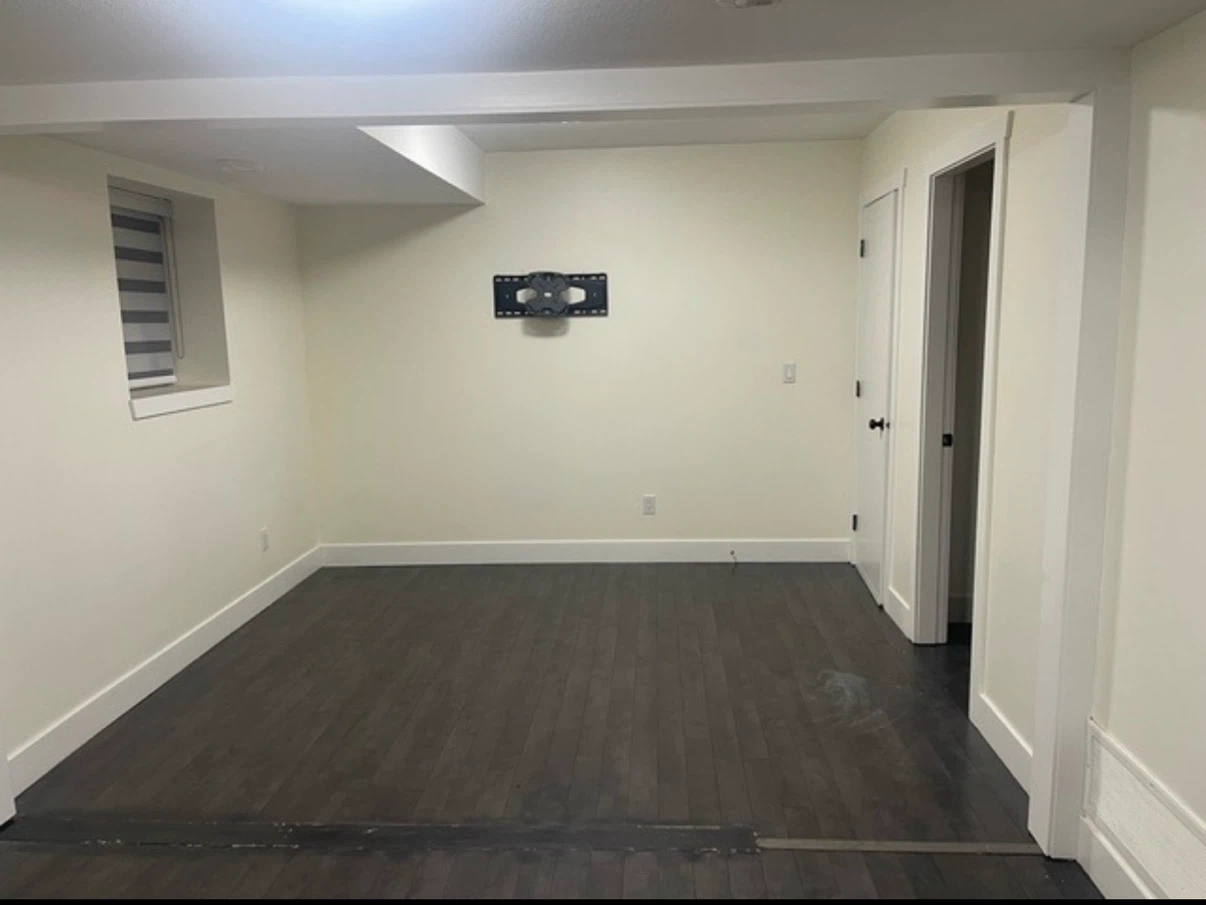 2BD Basement | Utilities Included| Clayton Heights - photo 4