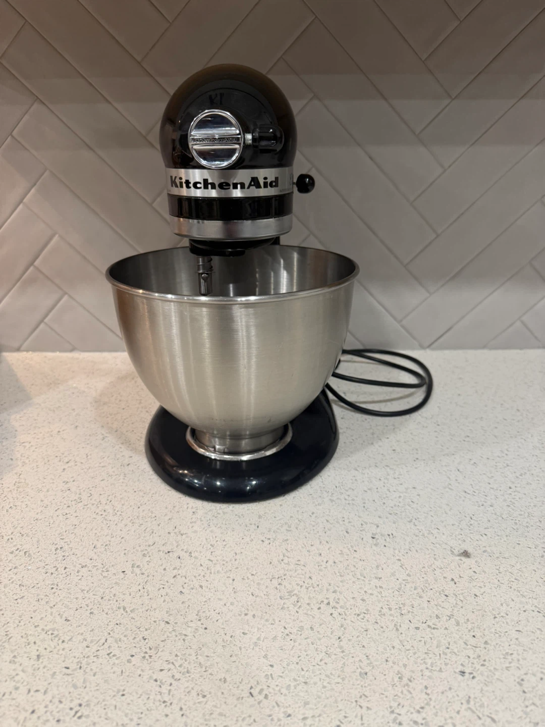 KitchenAid Classic Stand Mixer - Black - photo 3