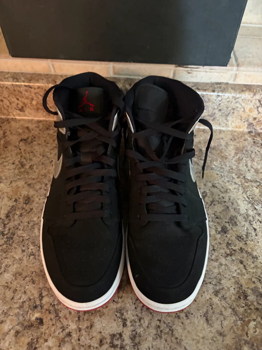 Air Jordan 1 Mid SE Black Silver Red - photo 4