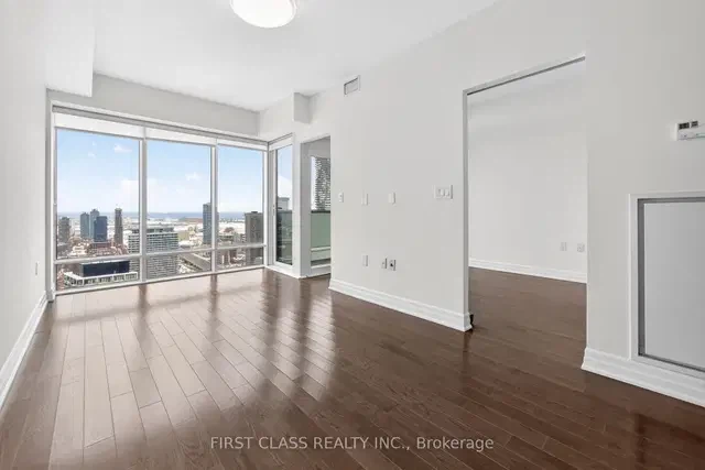 1Bed Downtown Furnished Short Term Rental Available Sept. 1 - photo 3