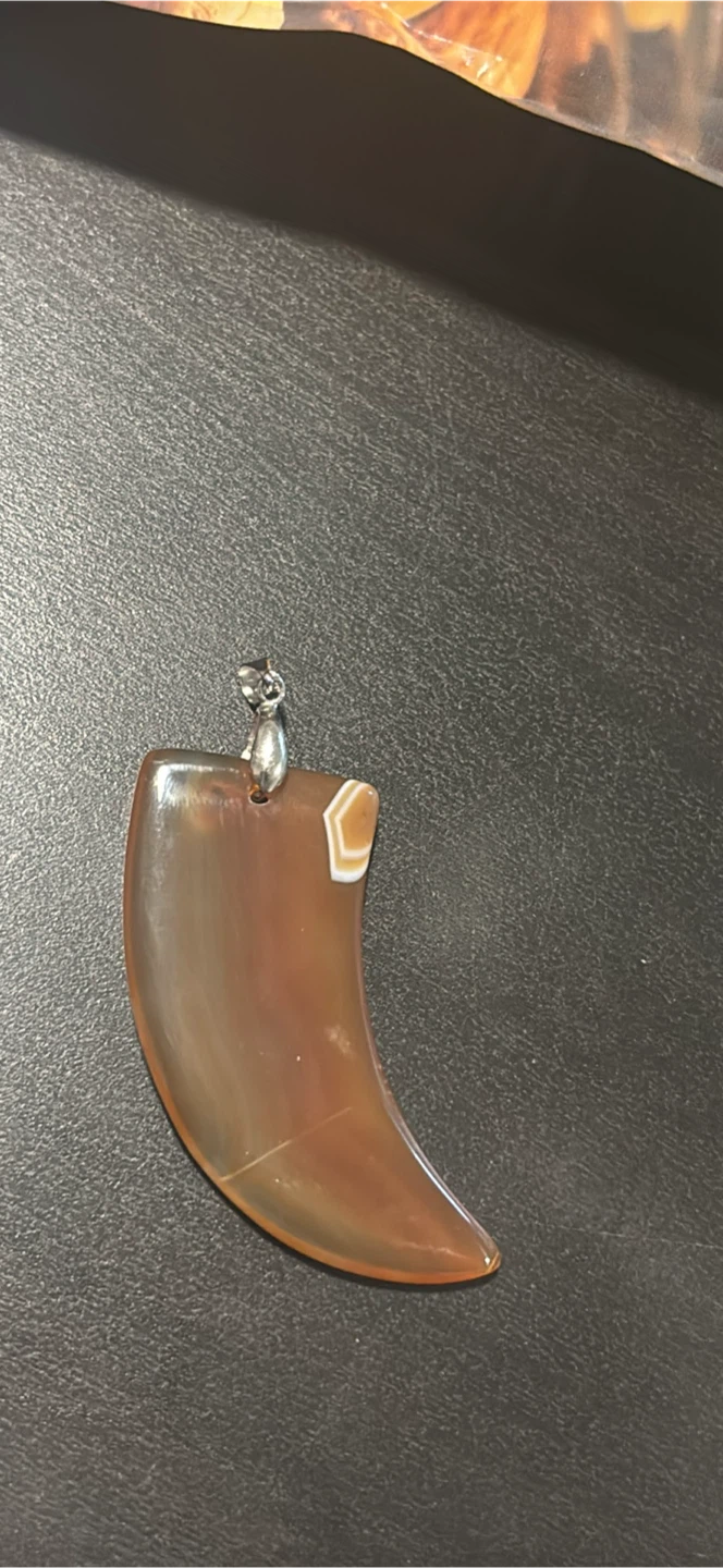 Agate pendant