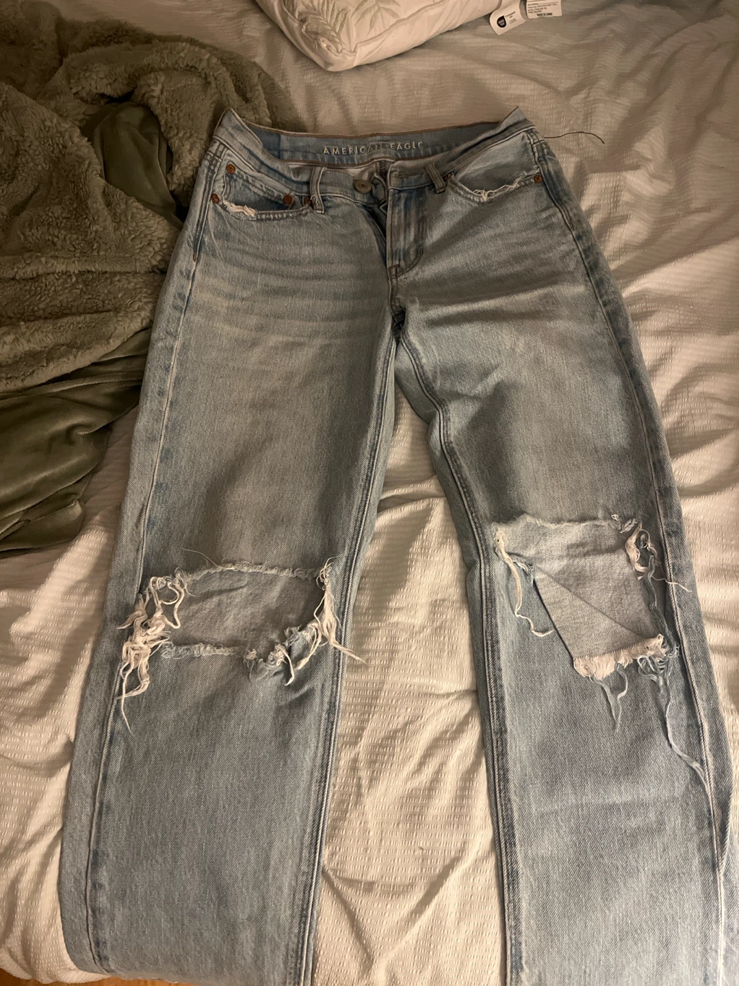 American Eagle "90s Straight" Jeans