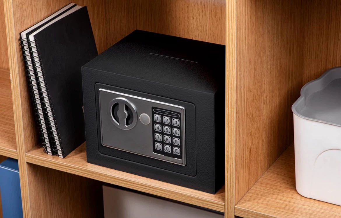 Small Electronic Safe Box With Digital Keypad & Keys - photo 4