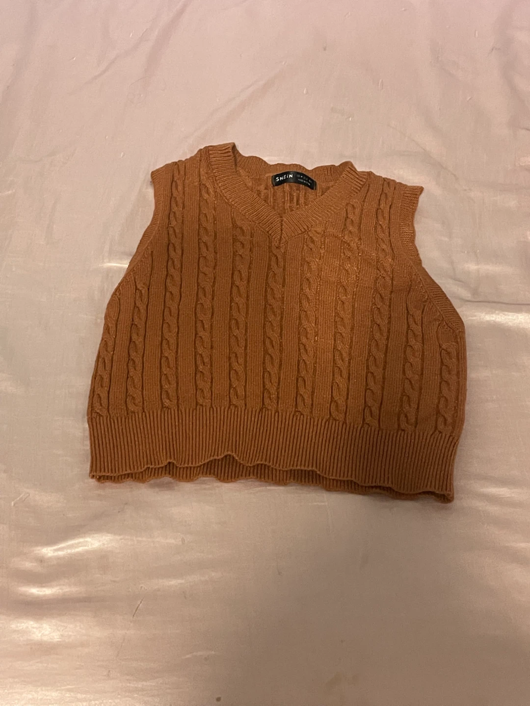 Cable Knit Sweater Vest - Brown
