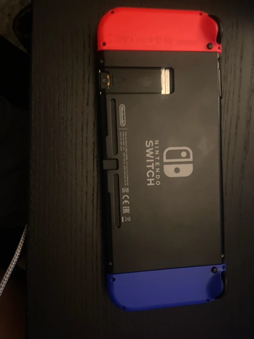 Nintendo Switch Console - Red/Blue Joy-Cons - photo 2
