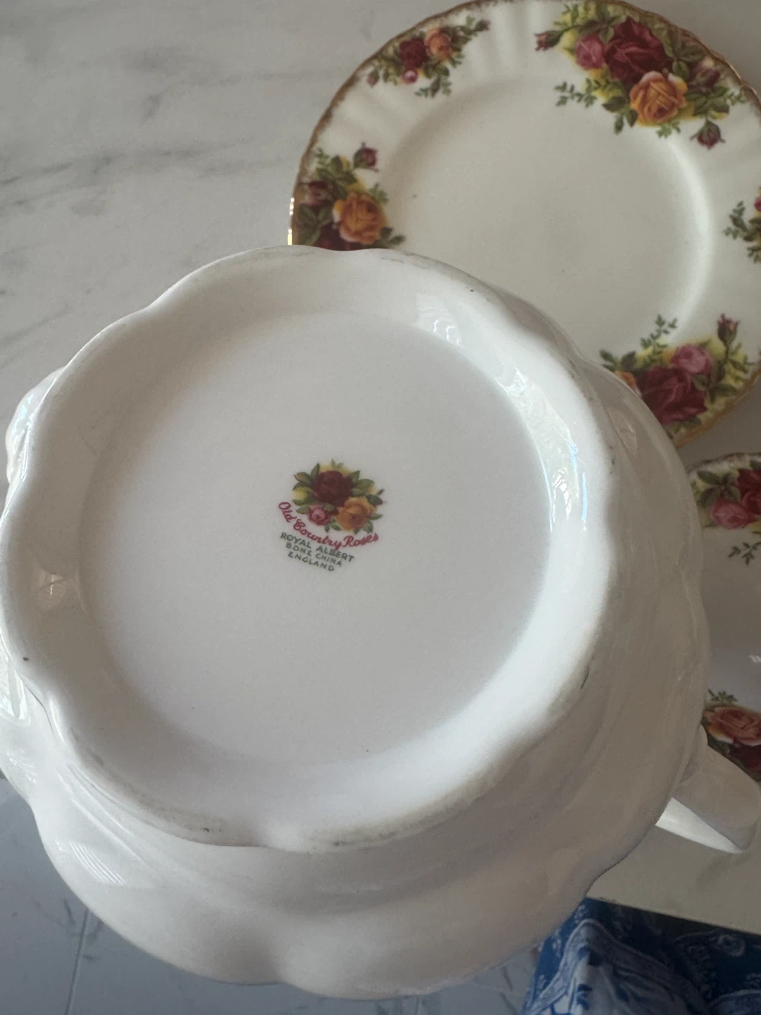 Royal Albert Old Country Roses Teapot - photo 3