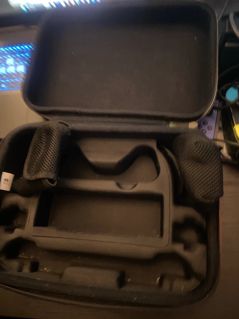 Nintendo Switch Carrying Case - photo 2