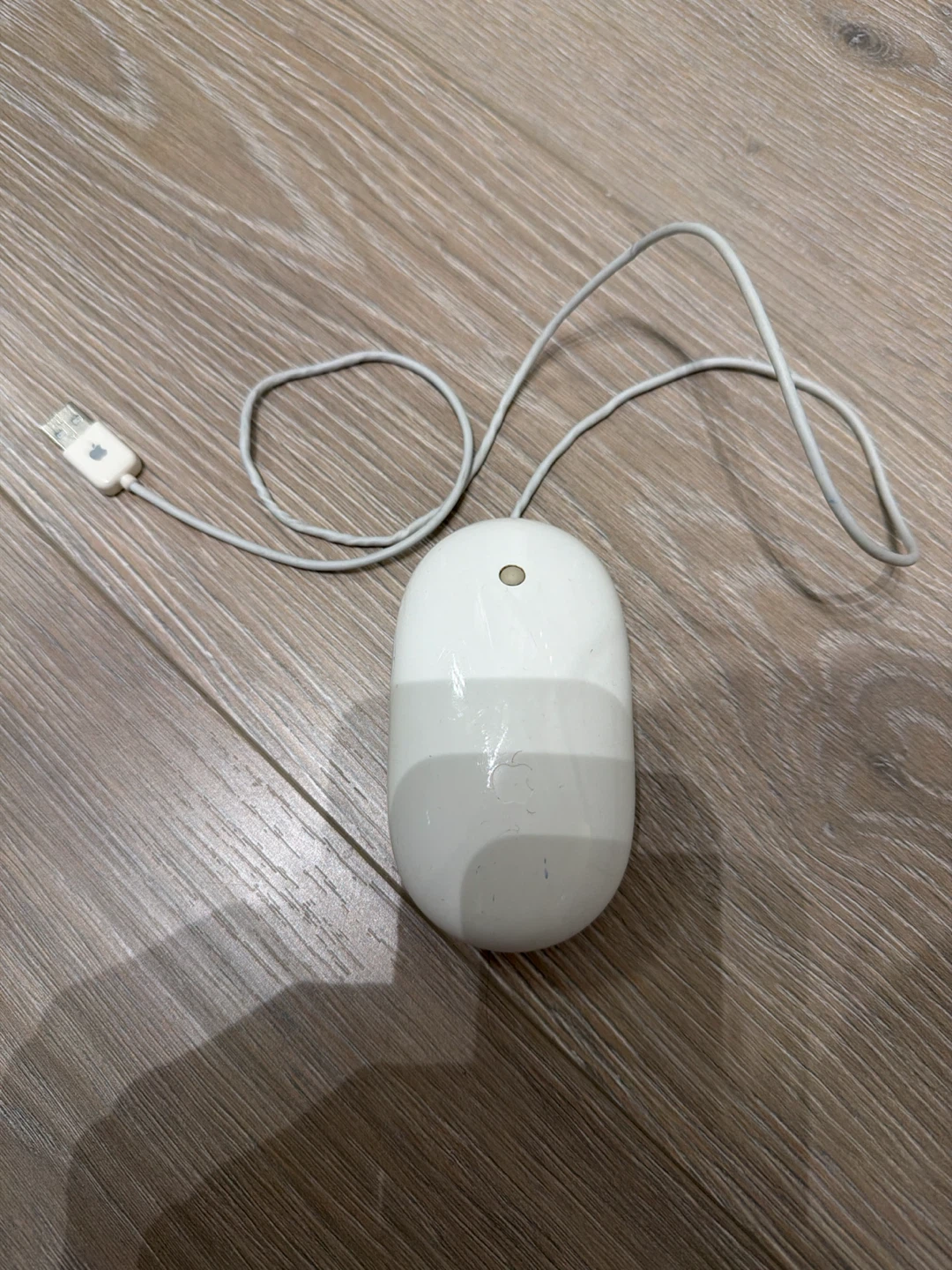 Apple Mighty Mouse A1152 USB Wired Mouse