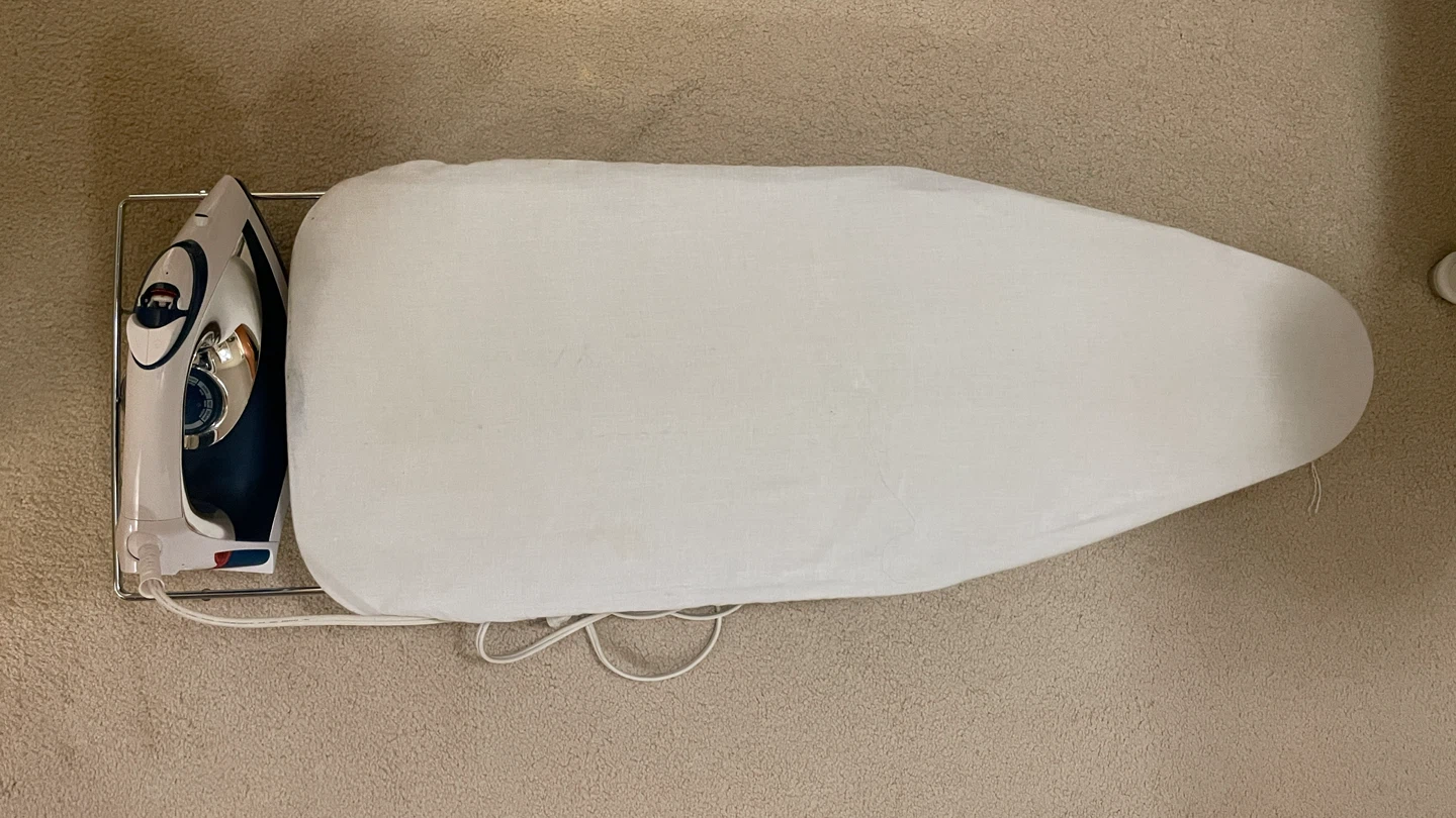 Ironing Board with Iron - photo 2