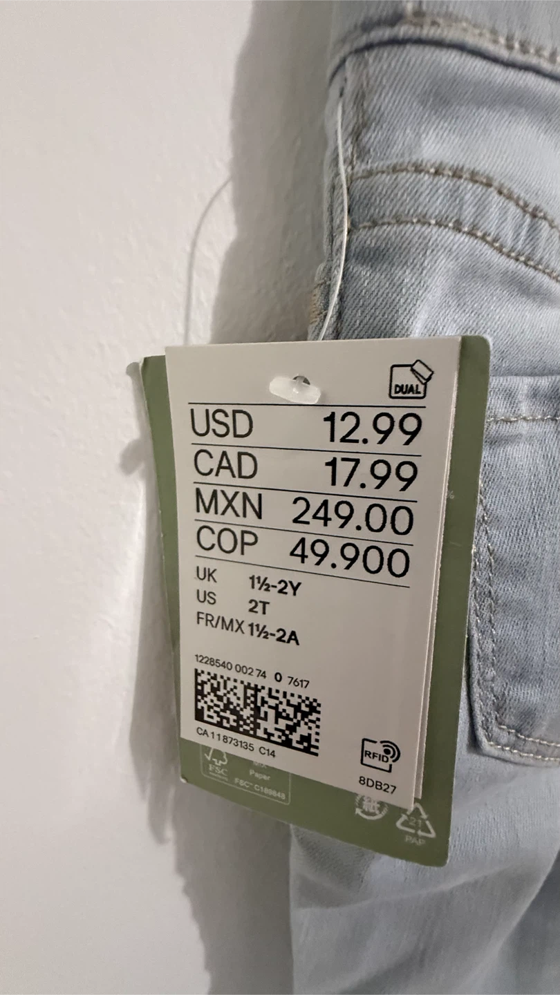 H&M Light Wash Flared Leg Jeans - Size 2T - photo 3