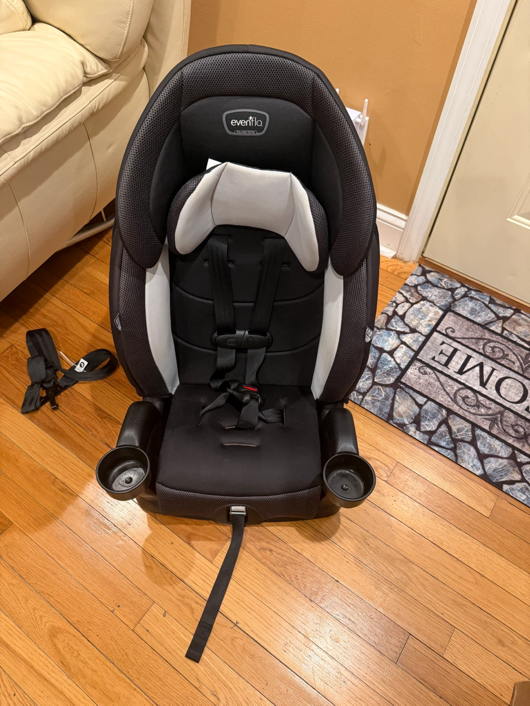 Evenflo Chase Plus Huron Booster Car Seat - photo 4