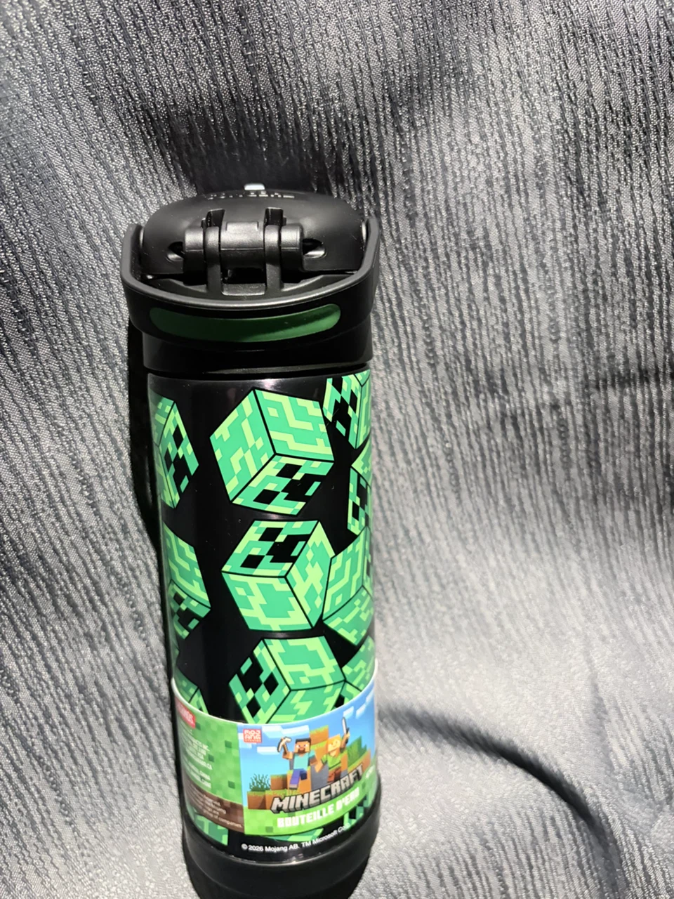 Minecraft Water Bottle - photo 3