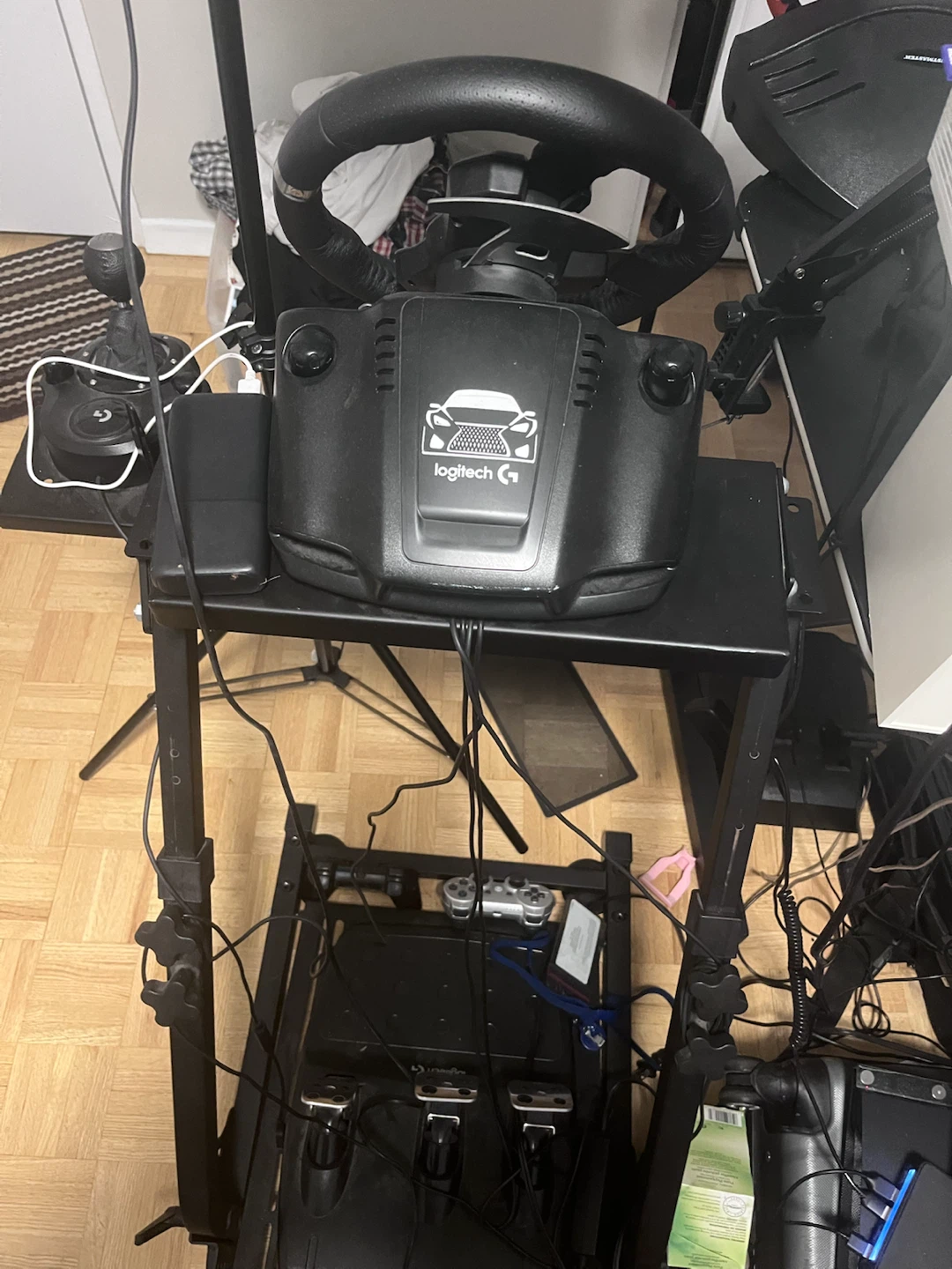 Logitech G920 Driving Force Racing Wheel and Pedals - photo 2