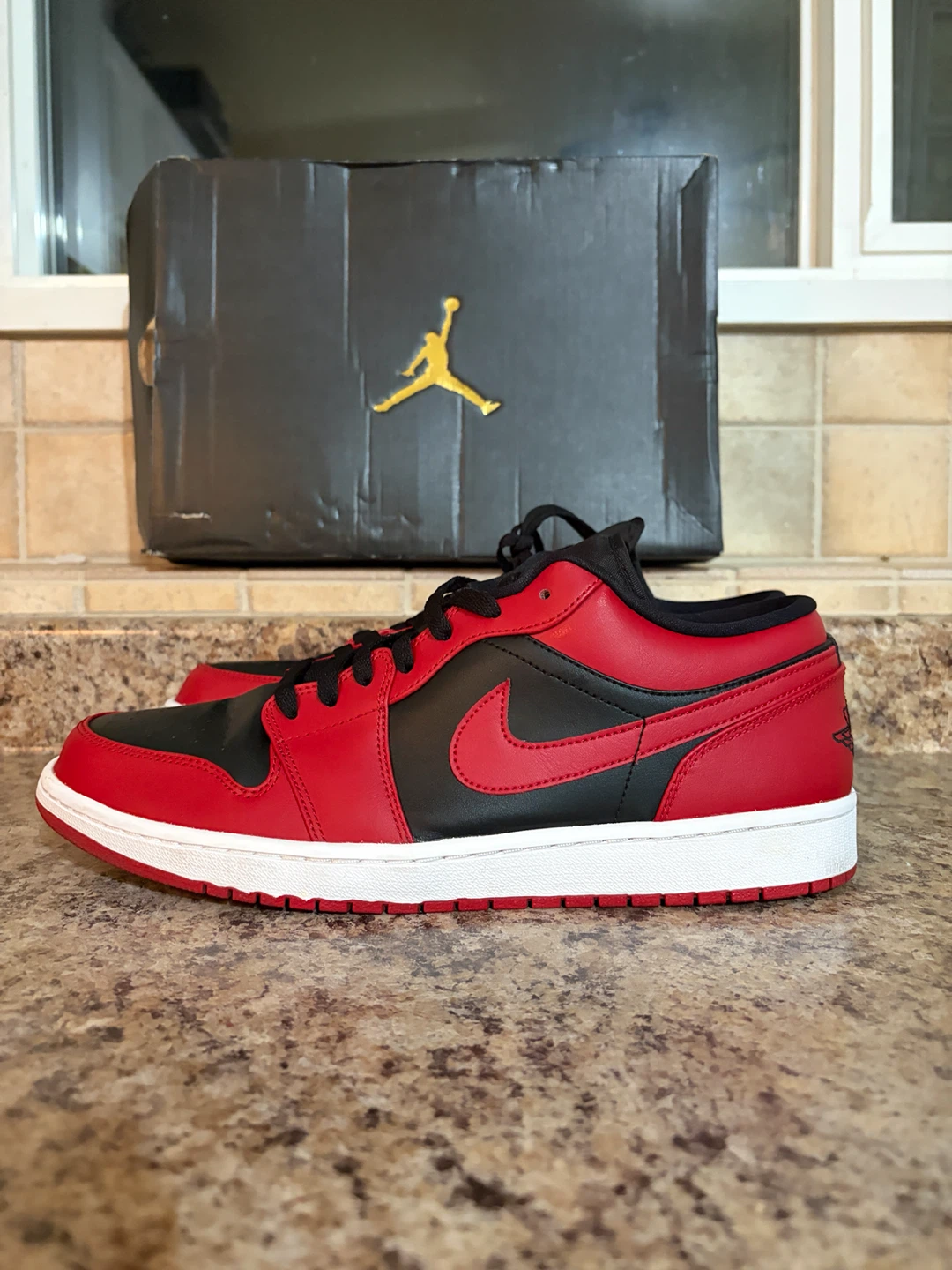 Air Jordan 1 Low SE - photo 3