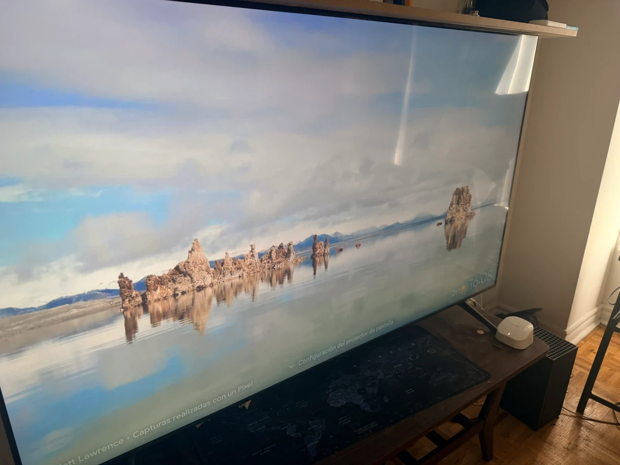 Samsung 65" UHD Smart TV UN65TU7000 - photo 2