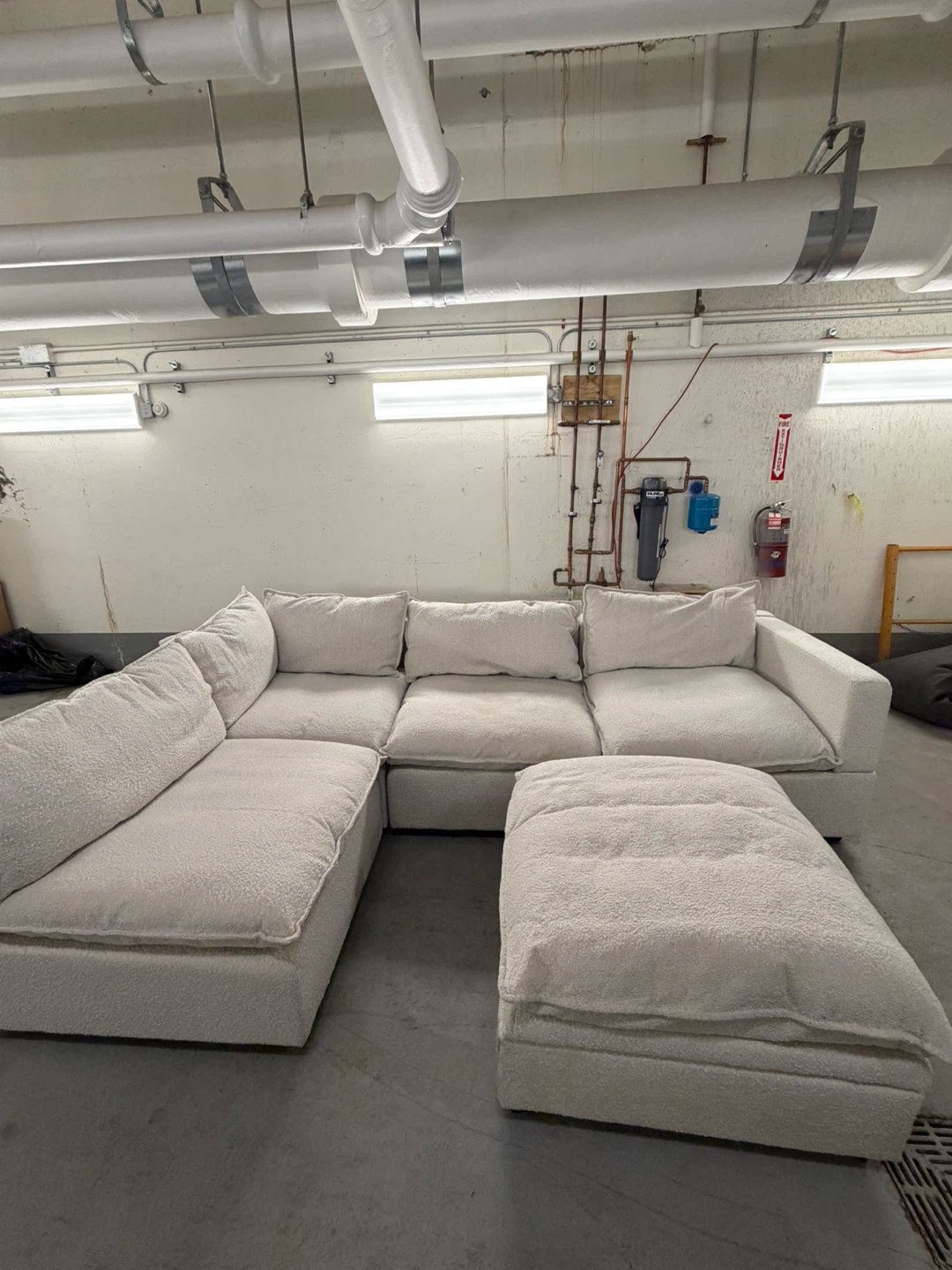 Cream Teddy Fabric Sectional Sofa with Ottoman - photo 2