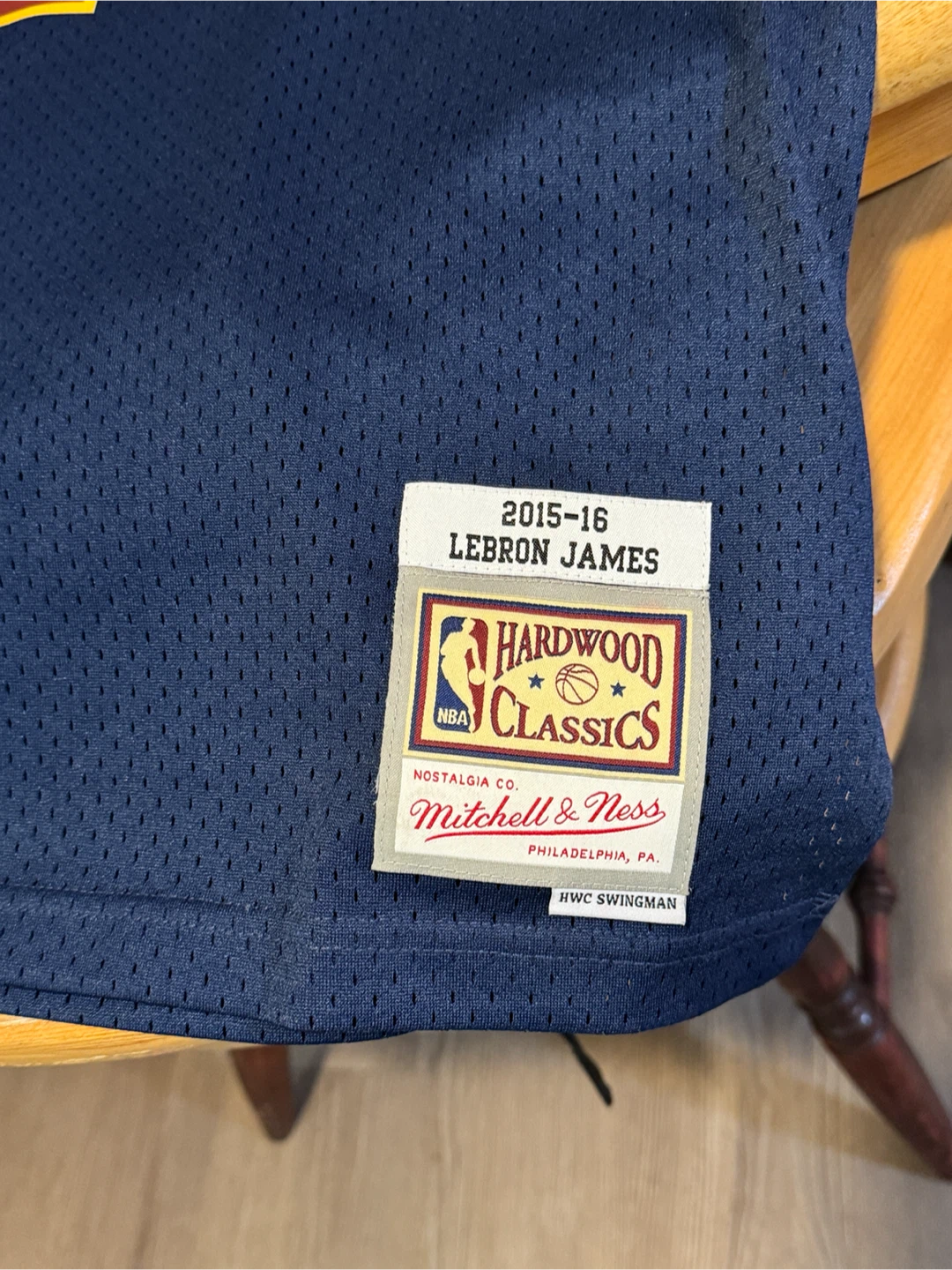 Mitchell & Ness LeBron James 23 Cavaliers 2015-16 Jersey - photo 3
