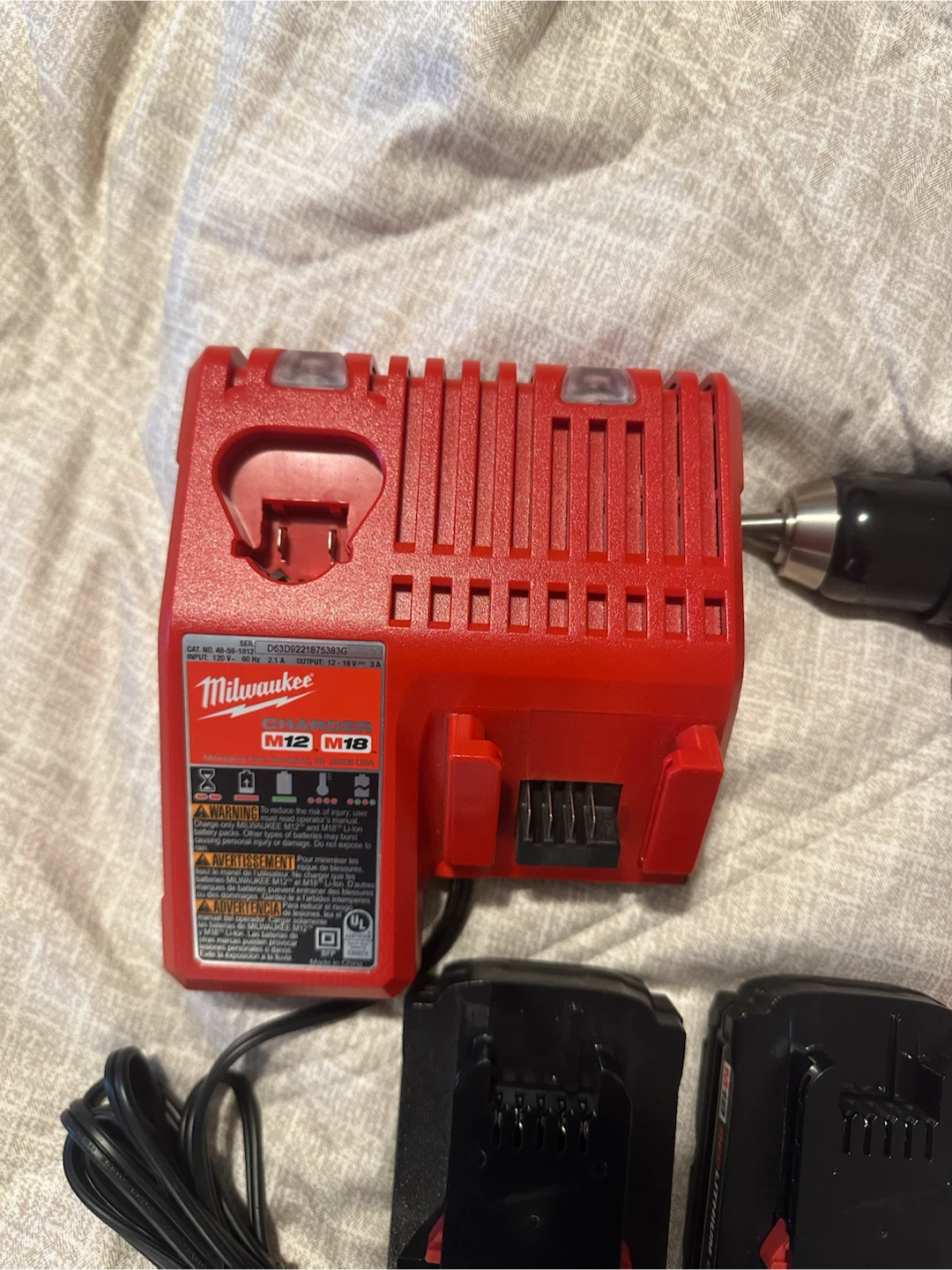 Milwaukee 18V Brushless Drill  Kit w/ 2 Batteries & Charger - photo 2