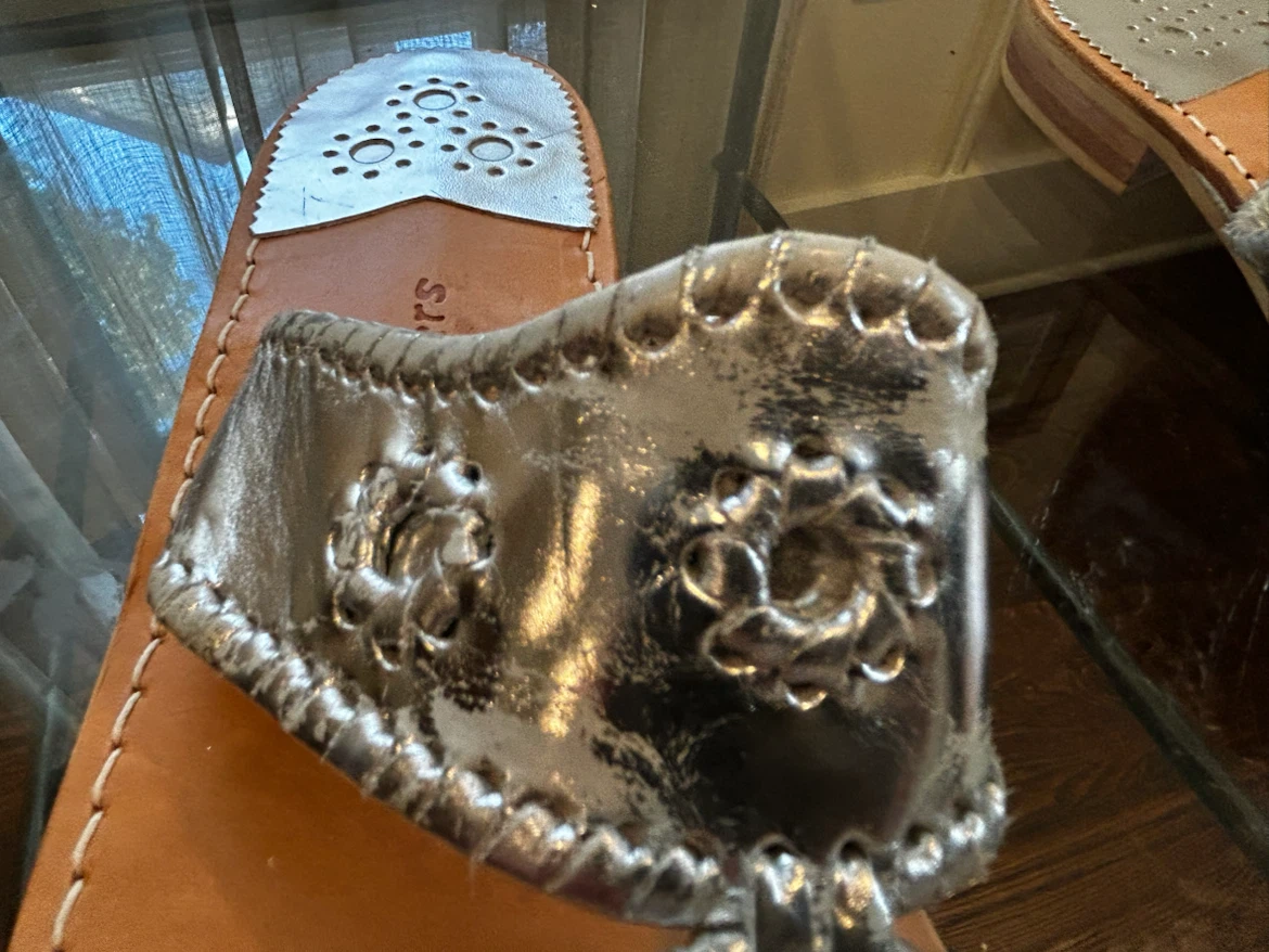 Brand new Jack Rogers sandals sz 9 with imperfections - photo 4