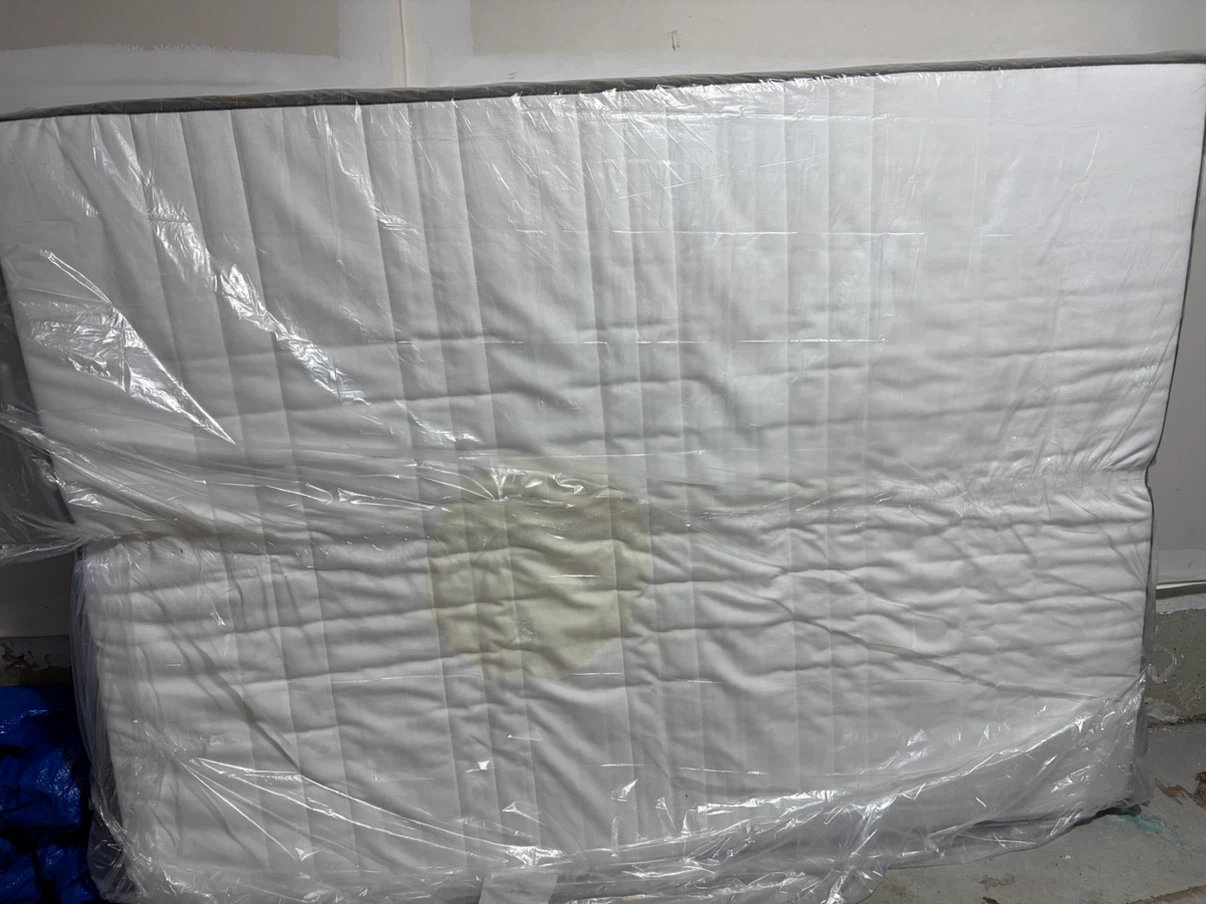 IKEA Morgedal Queen Mattress - photo 4