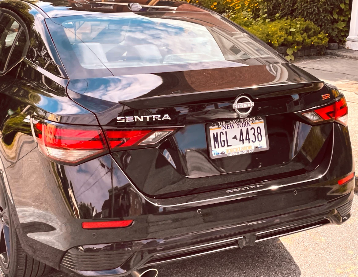 Black Nissan Sentra SR Sedan - photo 2