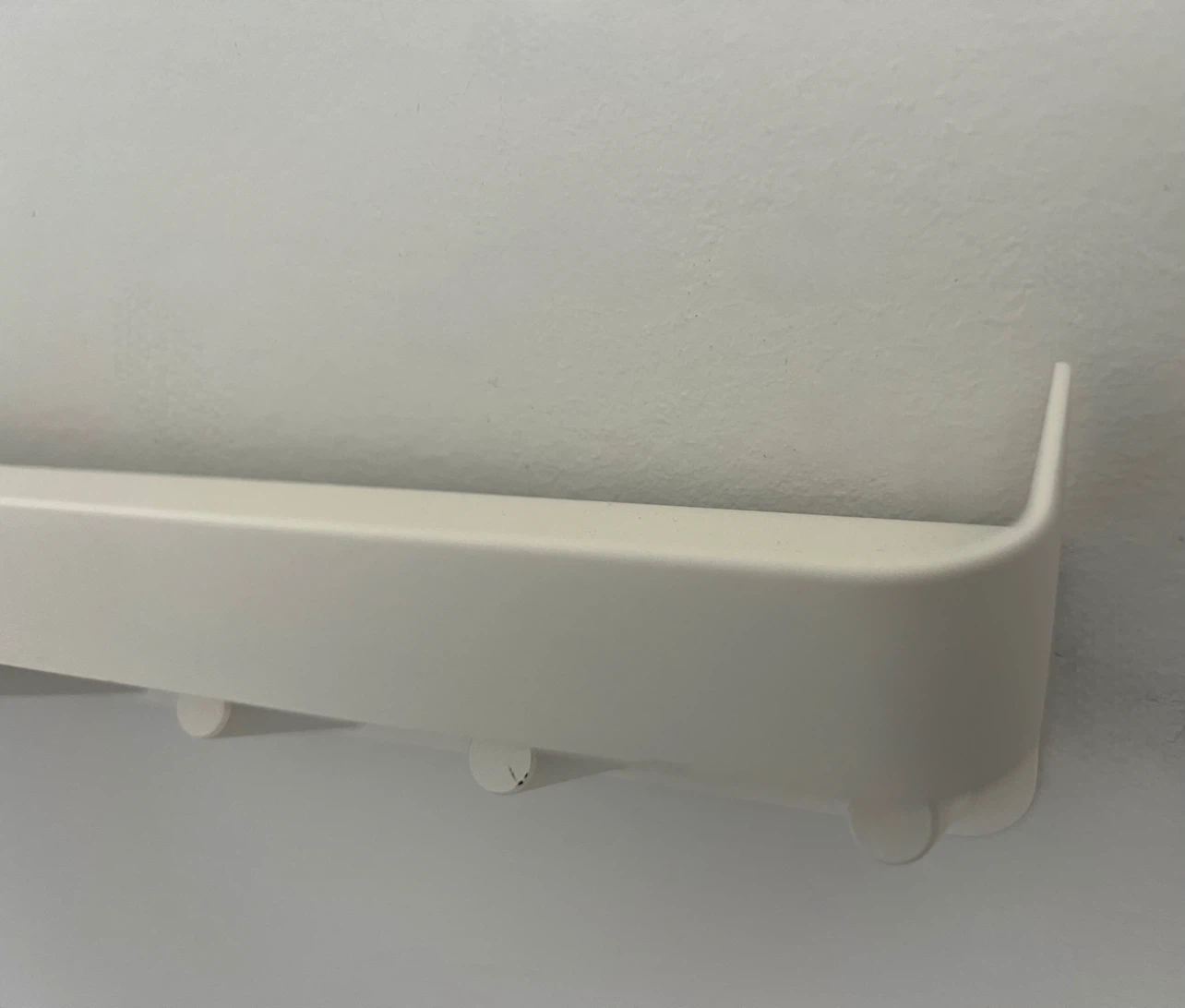 White Wall Shelf with 6 Hooks - photo 2
