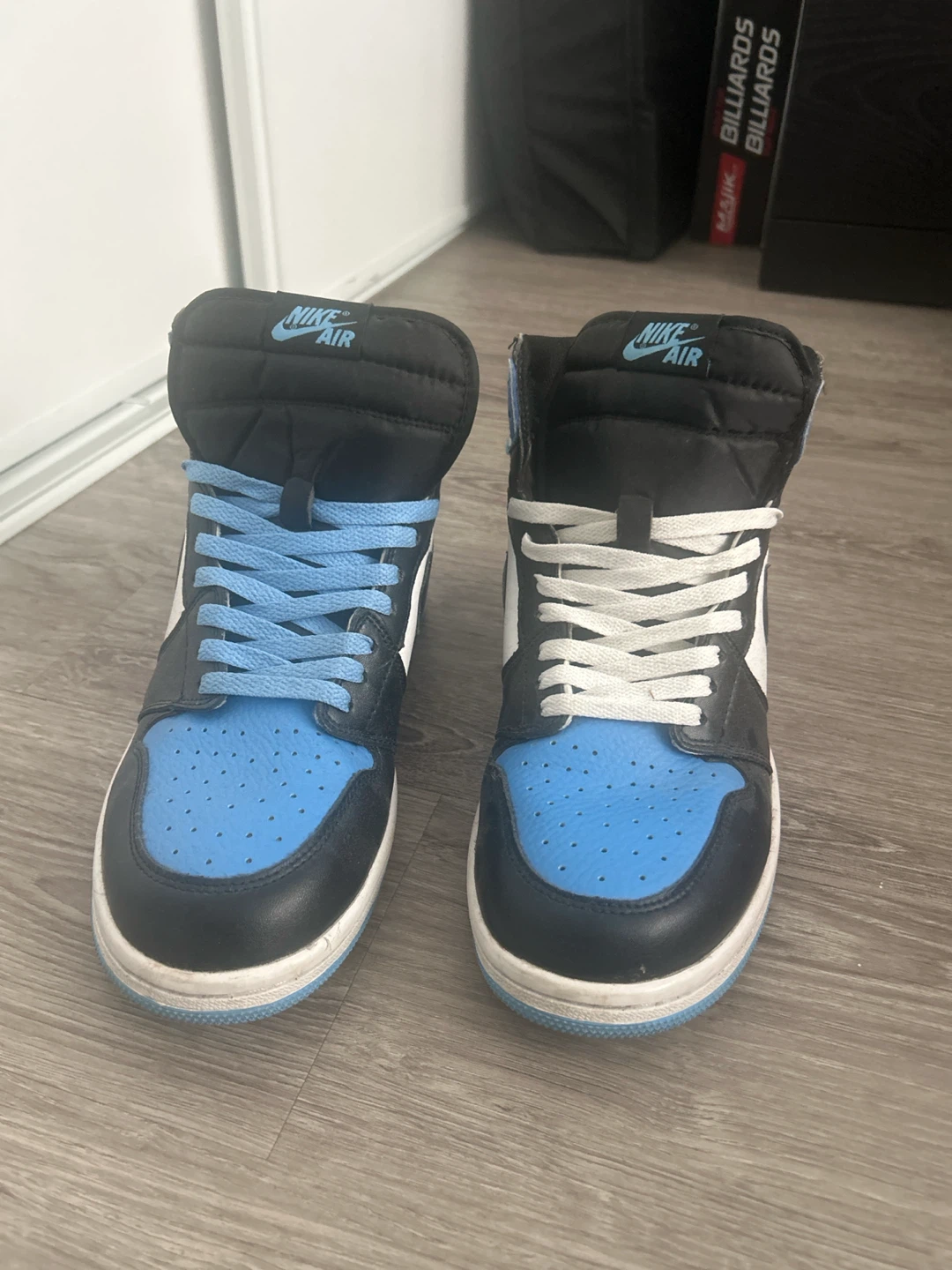 Air Jordan 1 High OG "University Blue"