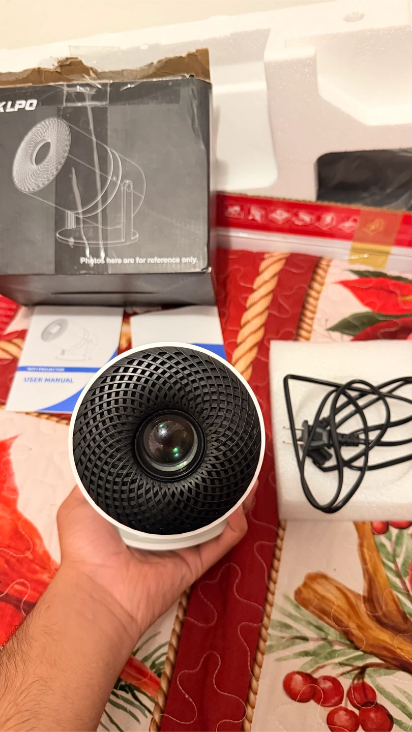 GKLP0 WiFi Projector with Remote - photo 5